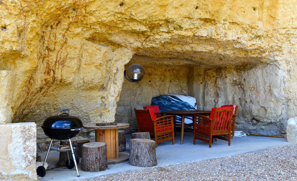 Gites Troglodytes Du Chateau De L'Etoile Vernou-sur-Brenne الغرفة الصورة