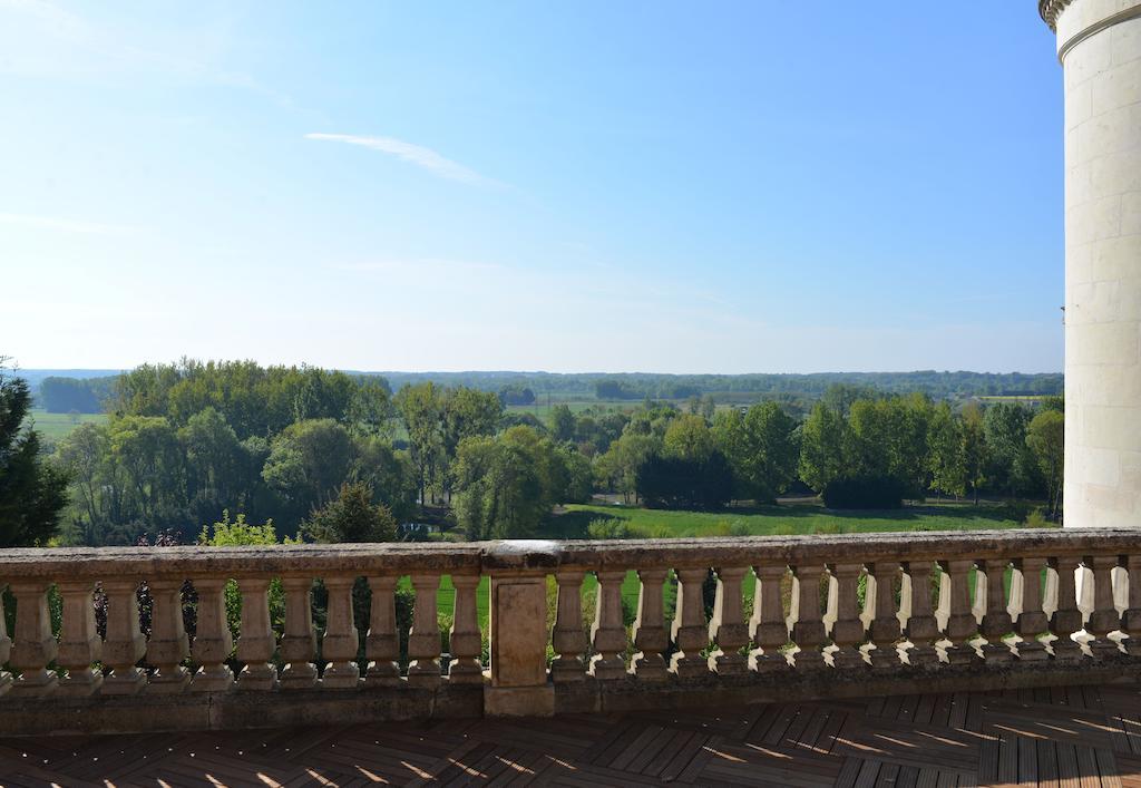 Gites Troglodytes Du Chateau De L'Etoile Vernou-sur-Brenne المظهر الخارجي الصورة